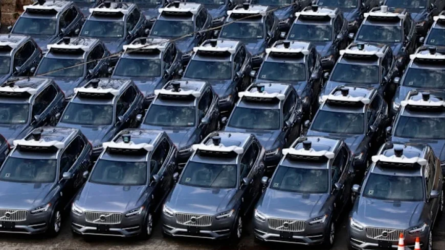 Uber Unveils Autonomous Vehicle Services to Accelerate Robotaxi Initiative