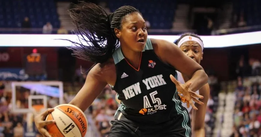 WNBA Champion Kara Braxton, 43, Dies in Atlanta Car Crash