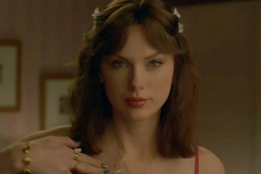 Taylor Swift’s ‘Opalite’ Tops Hot 100 Chart