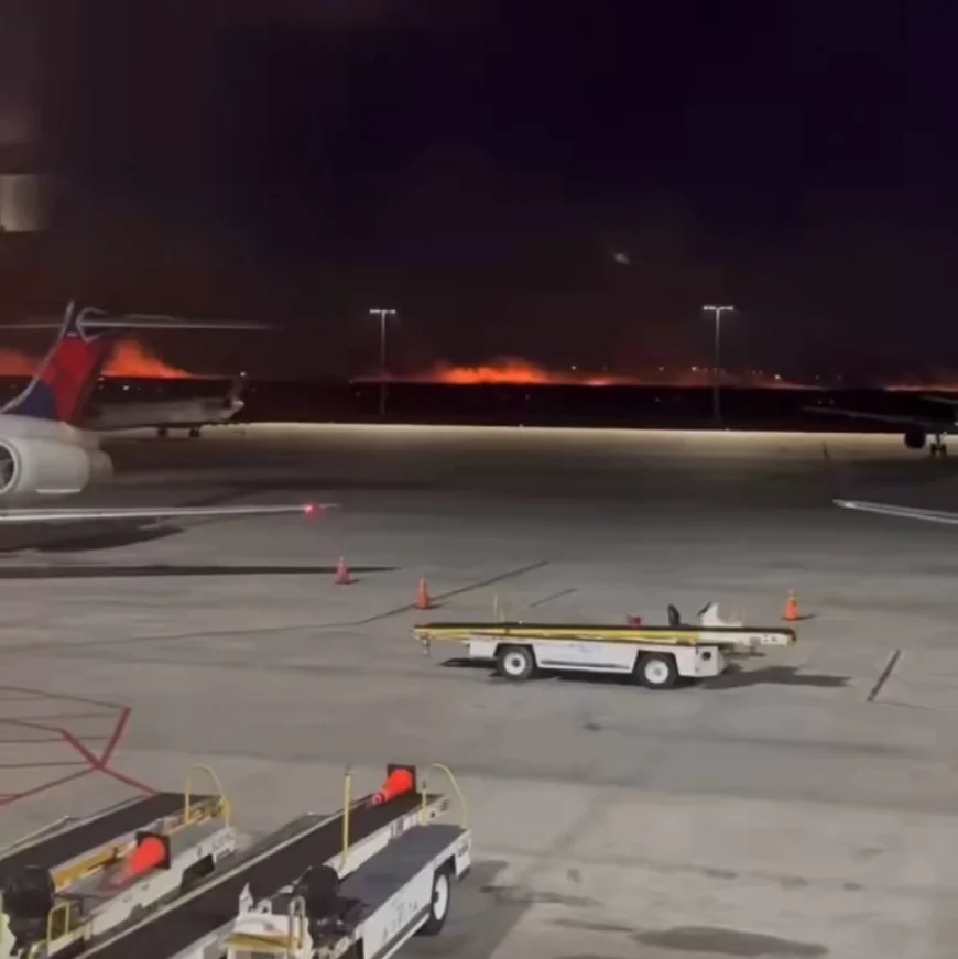 Delta 737 Engine Failure Sparks Grass Fire Before Returning 179 Passengers