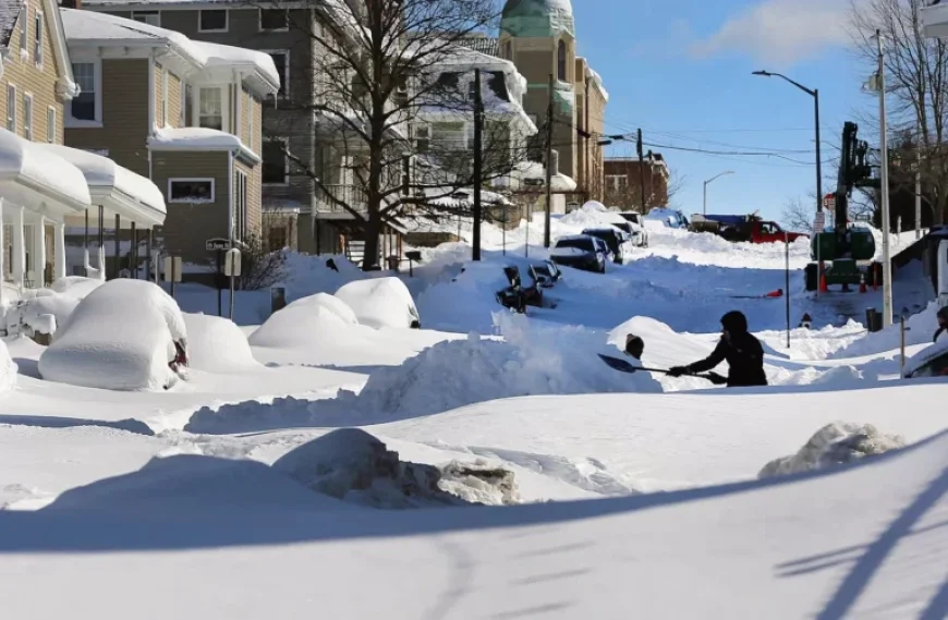 New England Blizzard Cleanup: Tuesday’s Efforts Recapped