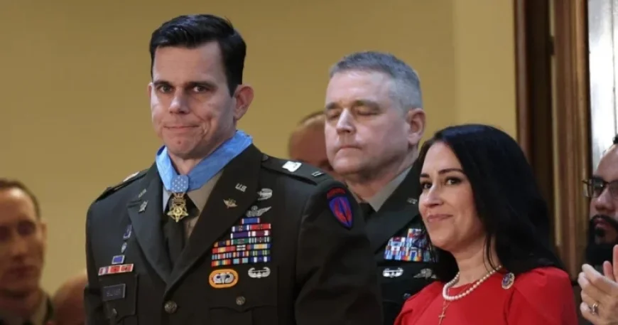 Trump Bestows Medal of Honor on Pilot for Maduro Raid