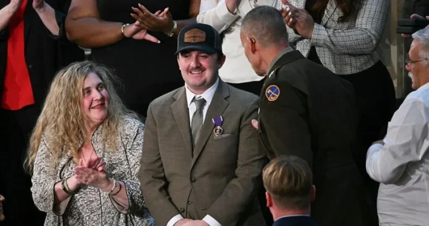 Trump Awards Purple Hearts, Medals of Honor at State of the Union