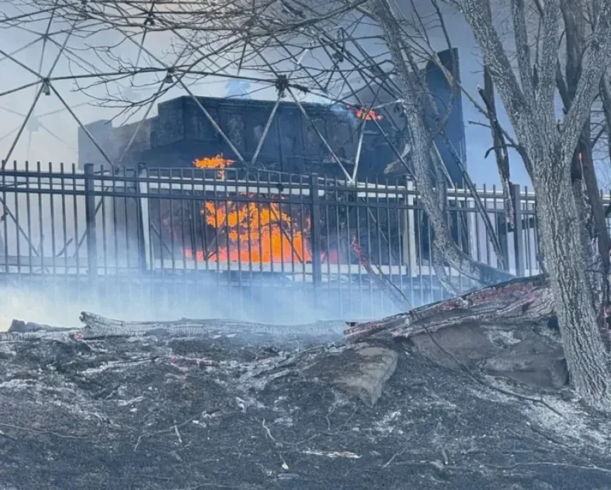 Grass Fire Forces I-25 Closure, Triggers Evacuations Near Denver