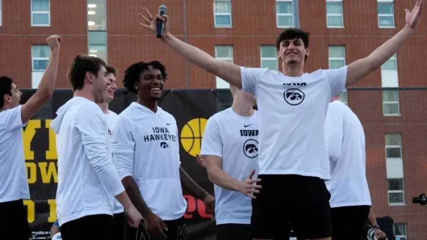 Iowa Men’s Basketball Strategically Develops Trey Thompson for Long-Term Success