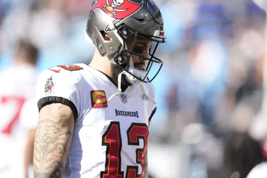 Four Teams Show Interest in Mike Evans