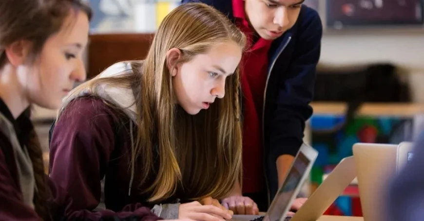 Teenagers’ Perspectives and Usage of AI Revealed