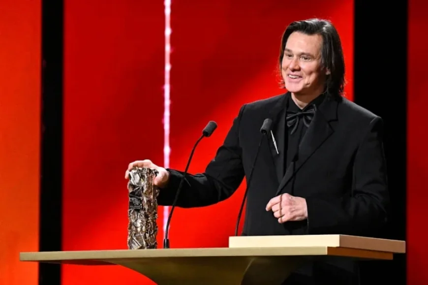 Jim Carrey Highlights French Heritage in Rare César Awards Appearance