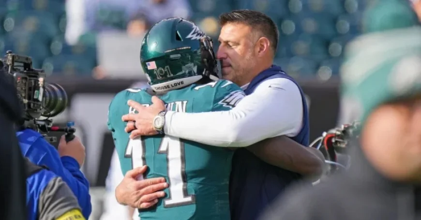 Mike Vrabel Fuels Patriots’ A.J. Brown Trade Rumors