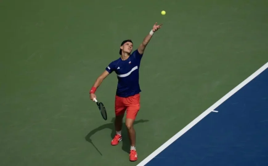 Predictions for ATP Dubai Quarterfinal: Jakub Mensik vs Tallon Griekspoor