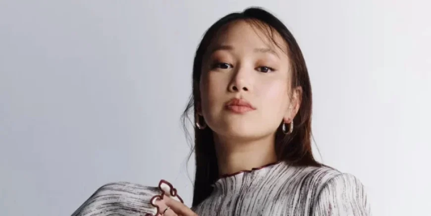 Yerin Ha to Navigate Bridgerton Fame with Nicola Coughlan’s Guidance