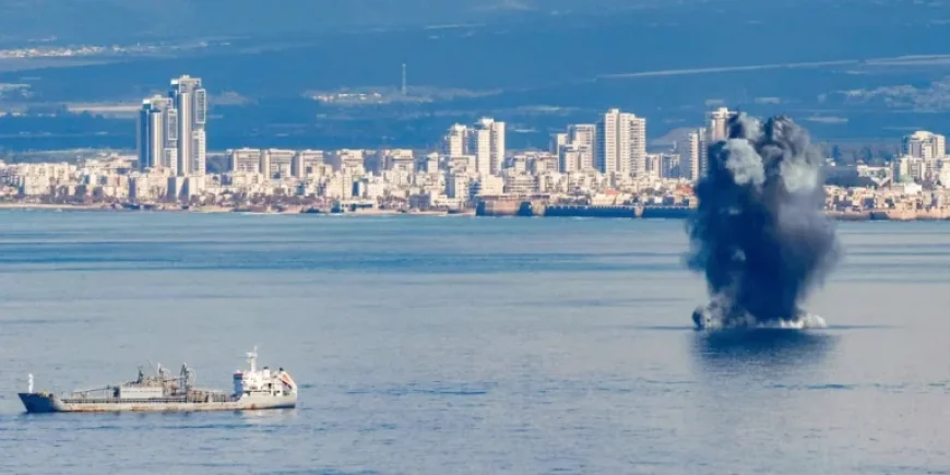 Iran Bombards US Navy in Bahrain; Explosions Hit Riyadh, Doha, Abu Dhabi