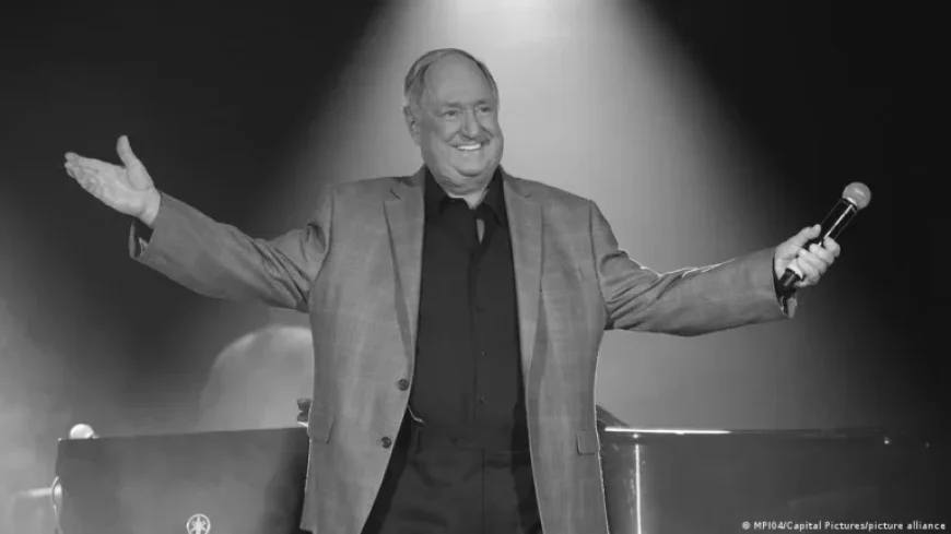 Neil Sedaka, Iconic 1960s Singer-Songwriter, Dies at 86