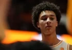 Tennessee Forward Nate Ament Exits Alabama Game Due to Injury
