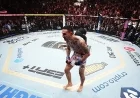 Max Holloway’s Trademark Late-Fight Style Disapproved by Coaches