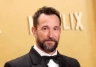 Noah Wyle Stuns in Classic Tuxedo at Actor Awards