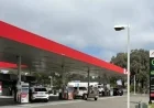 Petrol pinch in Canberra: Drivers, retailers and a city feeling the squeeze