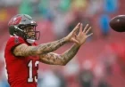 49ers Rely on Future Hall of Famer Mike Evans to Boost Offense