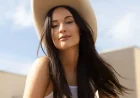 Kacey Musgraves Unveils New Album “Middle of Nowhere” and Single