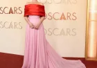 Nicole Kidman’s Powder-Pink Chanel Reveals a Quiet Custody Reality Behind the Oscars Glamour