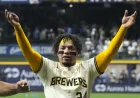 William Contreras at the center of two high-stakes storylines: Brewers stability and a WBC semifinal gamble