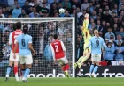 Man City Triumphs 2-0 Over Arsenal After Arrizabalaga Error, Cherki Dazzles