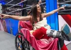 Chelsea Green Steps Out of Walking Boot at WWE 2K Creator Fest, Jokes She’ll ‘Get in Trouble’