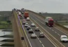 Ipswich Star: A14 and Orwell Bridge CLOSED — Drivers Face at Least 25-Minute Delays