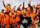 Texas Softball clinches series over No. 15 Texas A&M as the Lone Star Showdown turns