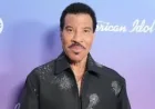 Lionel Richie issues warning to rude celebrities after Chappell Roan backlash