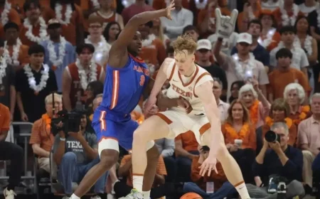 Rueben Chinyelu Joins Naismith Defensive Player of the Year Team