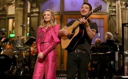 Marcus Mumford Joins Carey Mulligan’s SNL Monologue with Guitar Performance
