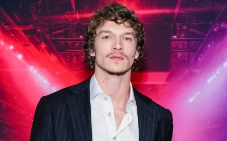 Watch Connor Storrie Host ‘SNL’ Live on NBC Online for Free