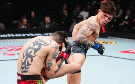 Kavanagh Shocks Moreno at UFC Fight Night in Mexico