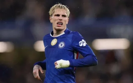 Man United Faces Setback with Garnacho’s Contract and Sell-on Clause