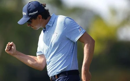 Echavarria Triumphs at PGA National Following Lowry’s Slip
