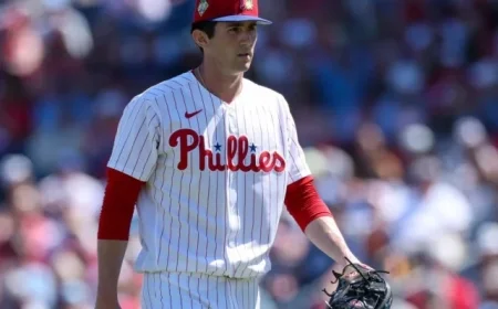 Yankees Defeat Phillies 5-3 in Tense Matchup