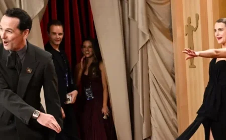 Keri Russell and Matthew Rhys Charm on Actor Awards Red Carpet