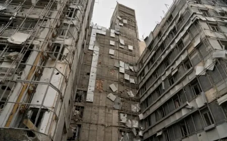 Overnight Highlights: Iran Strikes, Ukraine War, Carney’s India Visit