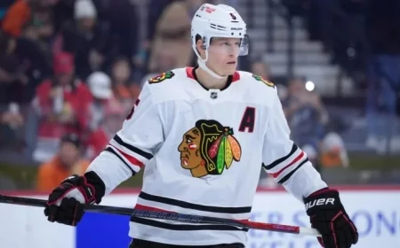 Oilers Close to Acquiring Defenceman Connor Murphy from Blackhawks