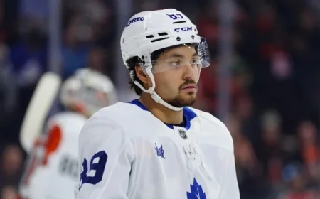 Maple Leafs Bench Nick Robertson, Troy Stecher vs. Flyers