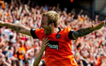 Johnny Russell Returns Triumphantly to Tannadice