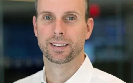 Bloomberg Boosts Real-Time News Feeds with Customizable Trading and Risk Features