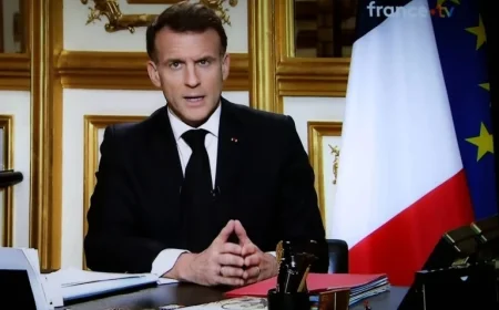 French Evacuation Flights From Iran Land Safely in Paris