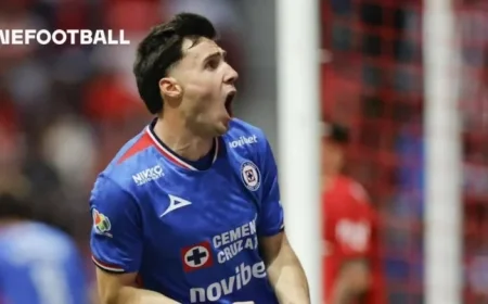⚽ Cruz Azul Tests Leadership Against Santos Laguna