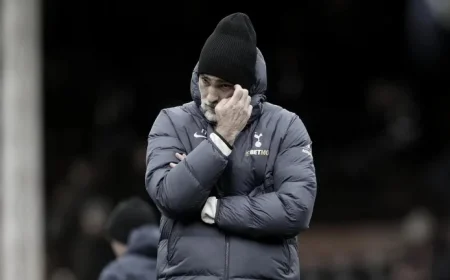 Premier League Table: Ardiles urges unity as Spurs linger above relegation zone