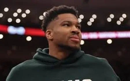 Jordan Poole faces a rotation inflection point after Dejounte Murray’s return