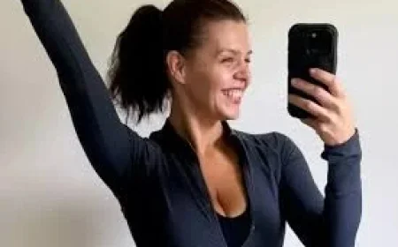 Ladbaby Mark Hoyle hospitalised after ‘minimal’ stair fall — X‑rays clear, sprain exposes risks behind the laughs