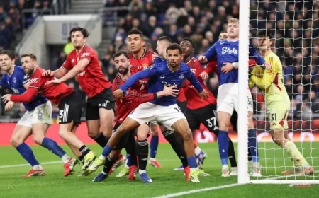 Gone too far: Michael Carrick says Premier League set-piece tactics have gone too far