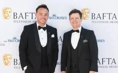 Banksy dispute: Ant and Dec seek court order to trace missing £250,000